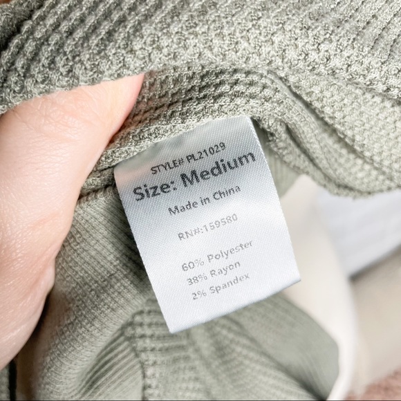 Pink Lily NEW Lovely Spirit Olive Thermal Sweater - Picture 5 of 6